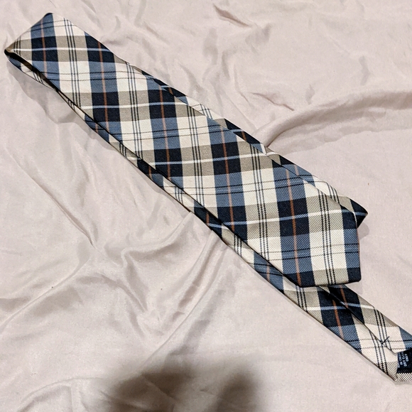 Adrienne Vittadini Other - Navy and tan plaid Adrienne Vittadini tie